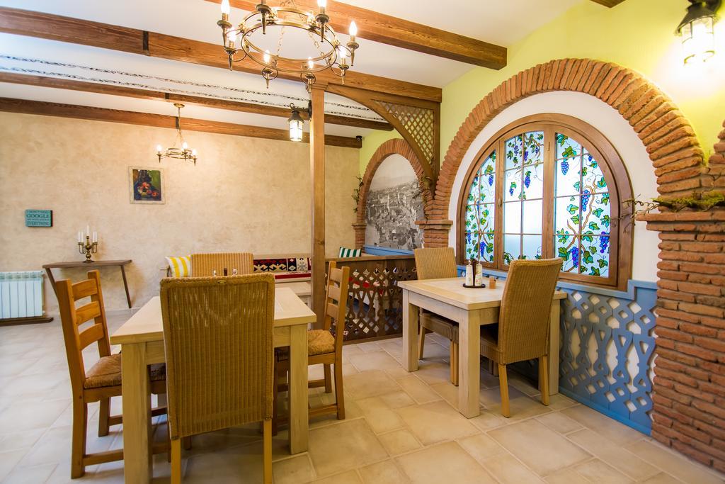 Metekhi'S Galavani Hotel Тбилиси Экстерьер фото