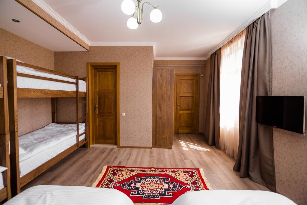 Metekhi'S Galavani Hotel Тбилиси Экстерьер фото
