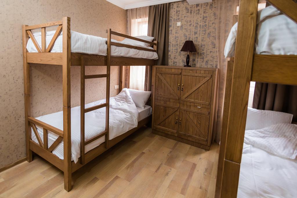 Metekhi'S Galavani Hotel Тбилиси Экстерьер фото