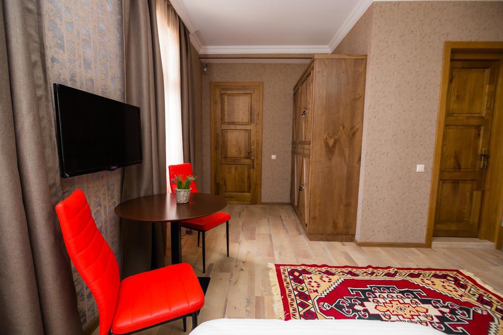 Metekhi'S Galavani Hotel Тбилиси Экстерьер фото