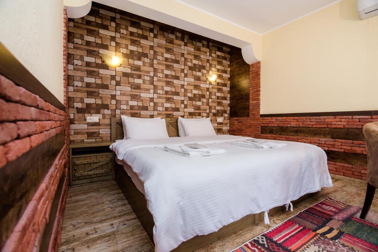 Metekhi'S Galavani Hotel Тбилиси Экстерьер фото