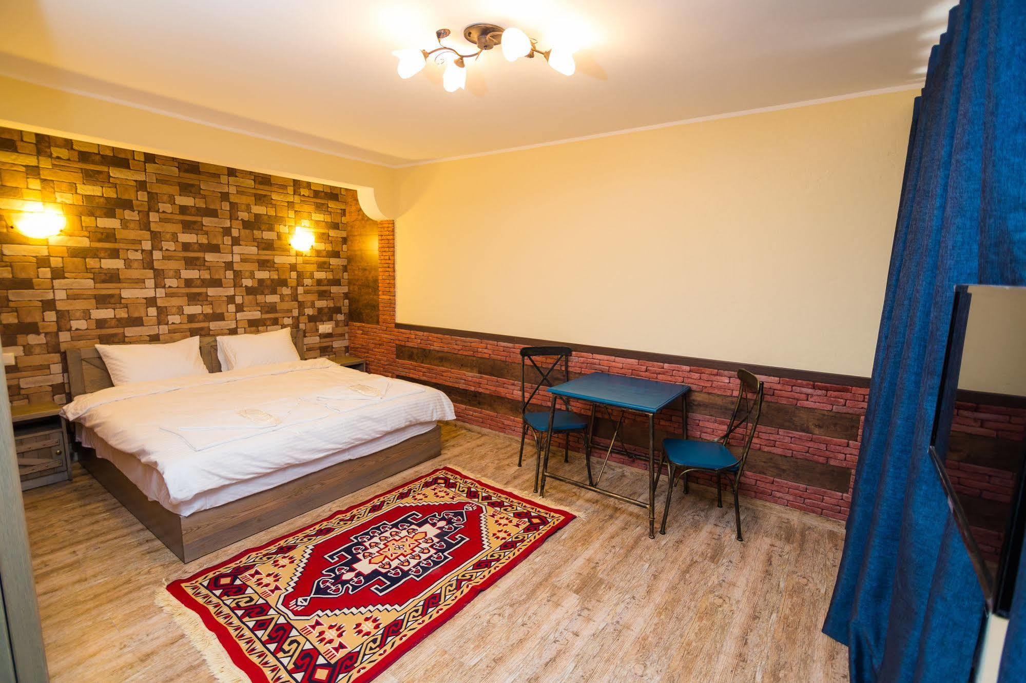 Metekhi'S Galavani Hotel Тбилиси Экстерьер фото